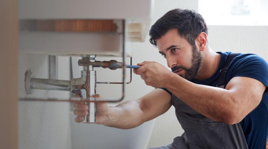 Professional water heater installation services in Mentone, TX
